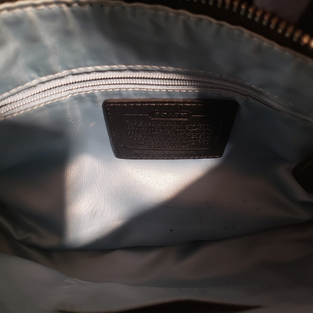 COACH SIGNATURE STRIPE PATENT LEATHER DEMI SWING Shoulder BAG Purse - Picture 7 of 8